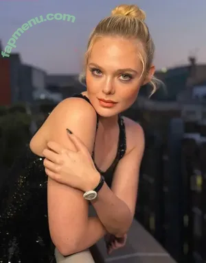 Elle Fanning / ellefanning nude photo #3365