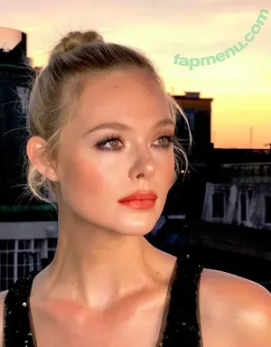 Elle Fanning / ellefanning nude photo #3368