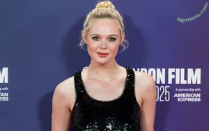 Elle Fanning / ellefanning nude photo #3434