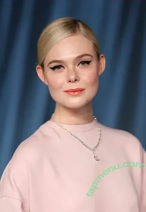Elle Fanning / ellefanning nude photo #3450