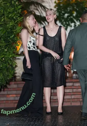 Elle Fanning / ellefanning nude photo #3494