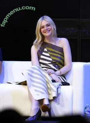 Elle Fanning / ellefanning nude photo #3507