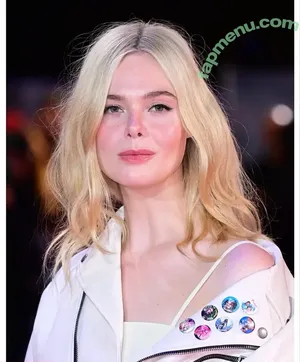 Elle Fanning / ellefanning nude photo #3534