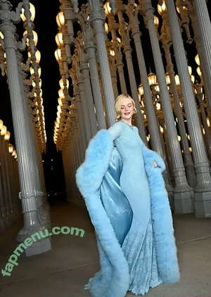 Elle Fanning / ellefanning nude photo #3568