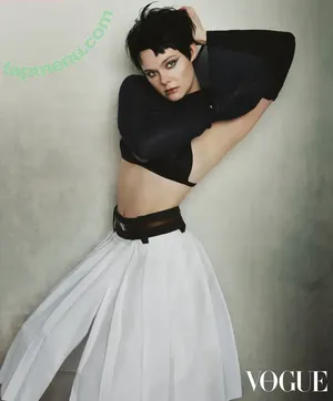Elle Fanning / ellefanning nude photo #3576