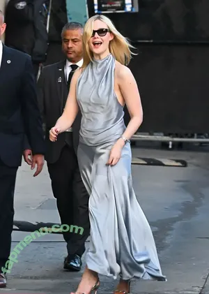Elle Fanning / ellefanning nude photo #3590