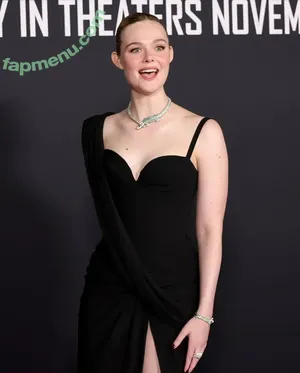 Elle Fanning / ellefanning nude photo #3613