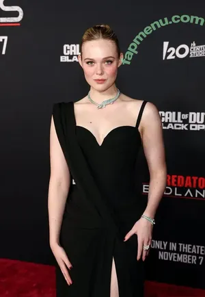 Elle Fanning / ellefanning nude photo #3627