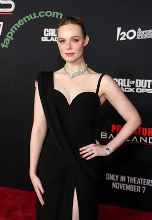 Elle Fanning / ellefanning nude photo #3628