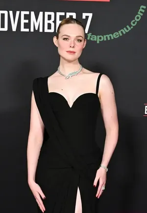 Elle Fanning / ellefanning nude photo #3630