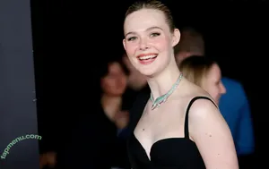 Elle Fanning / ellefanning nude photo #3635