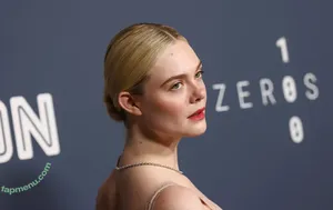 Elle Fanning / ellefanning nude photo #3666