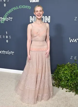 Elle Fanning / ellefanning nude photo #3678