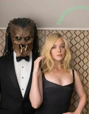 Elle Fanning / ellefanning nude photo #3711