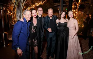 Elle Fanning / ellefanning nude photo #3734