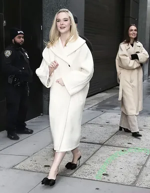 Elle Fanning / ellefanning nude photo #3761