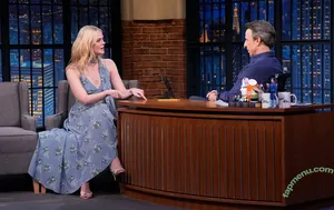 Elle Fanning / ellefanning nude photo #3768