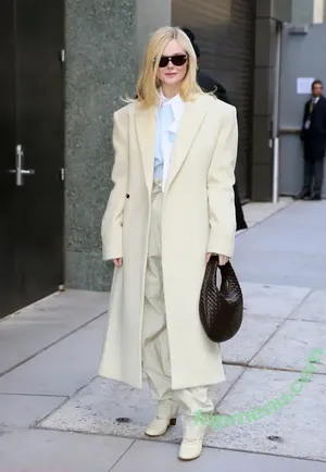 Elle Fanning / ellefanning nude photo #3788