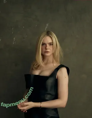 Elle Fanning / ellefanning nude photo #3838