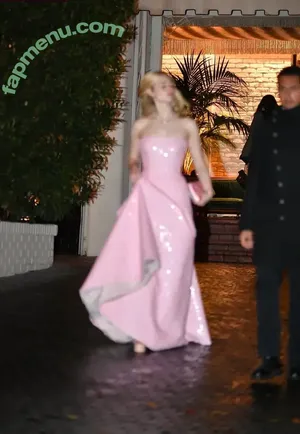 Elle Fanning / ellefanning nude photo #3904