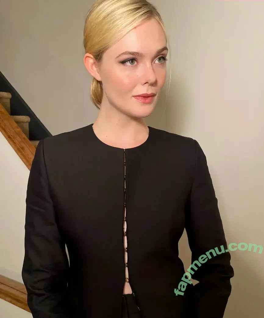 Elle Fanning nude photo #3292 (ellefanning)