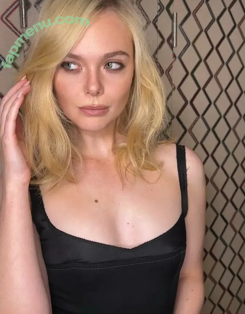 Elle Fanning nude photo #3339 (ellefanning)
