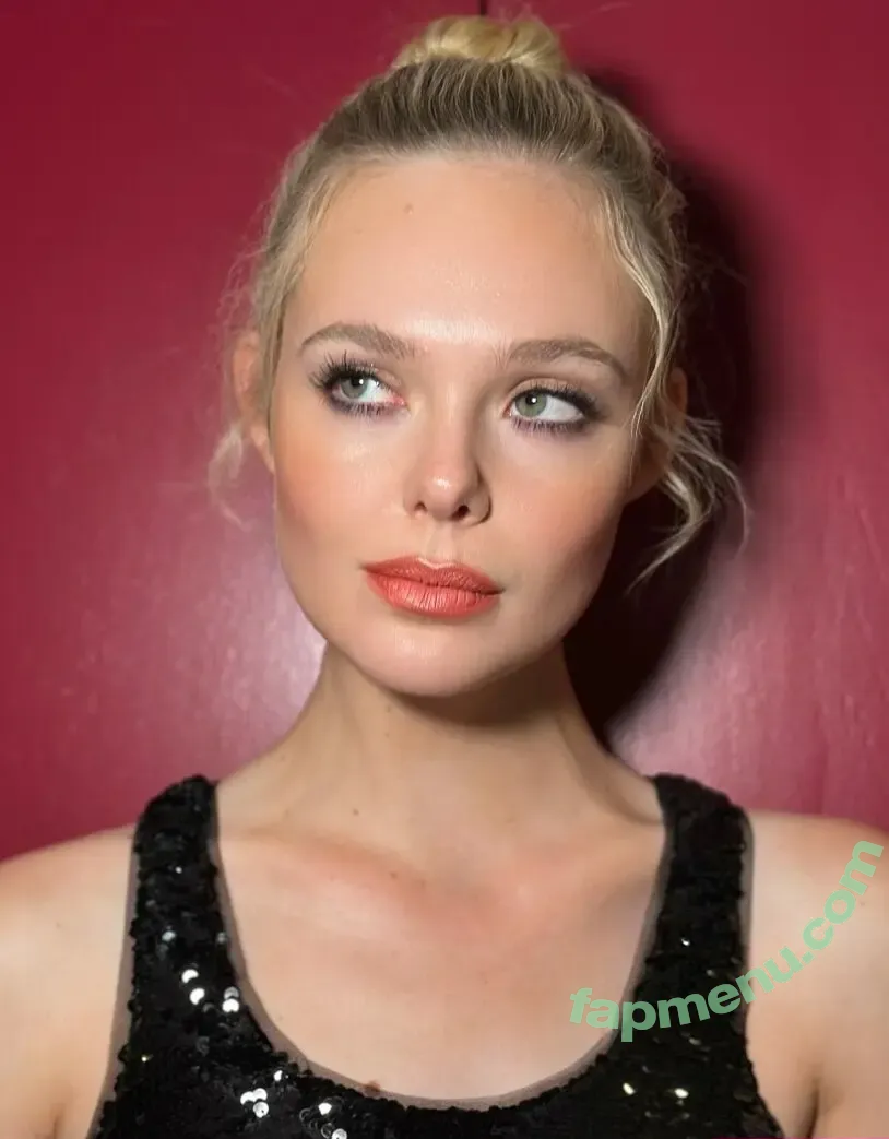 Elle Fanning nude photo #3370 (ellefanning)