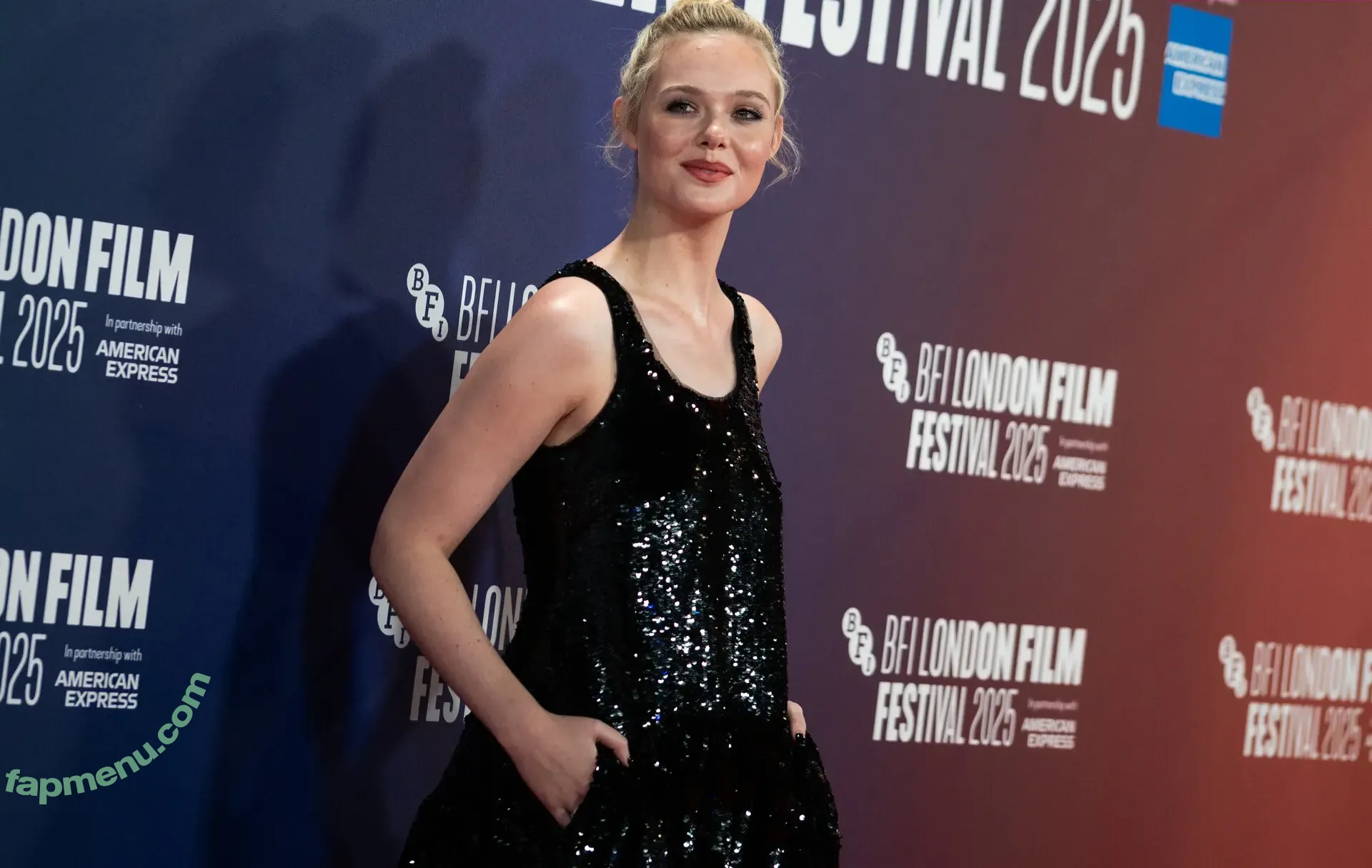 Elle Fanning nude photo #3404 (ellefanning)