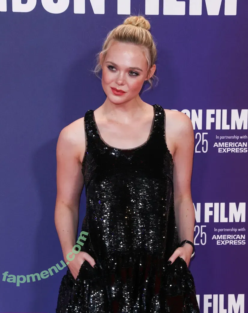 Elle Fanning nude photo #3423 (ellefanning)