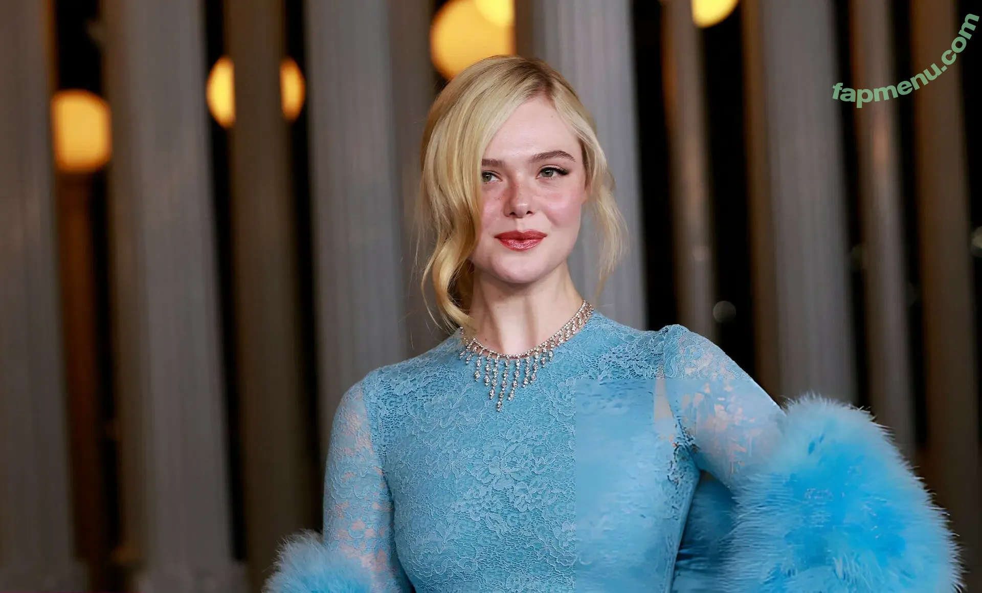 Elle Fanning nude photo #3571 (ellefanning)