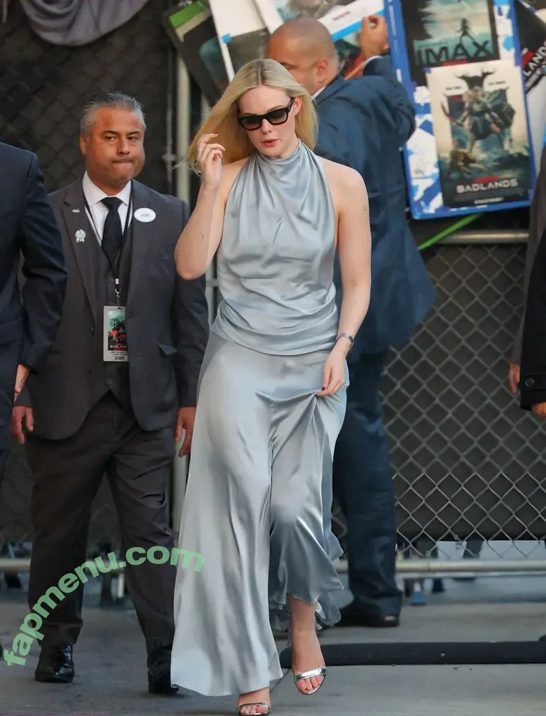 Elle Fanning nude photo #3585 (ellefanning)