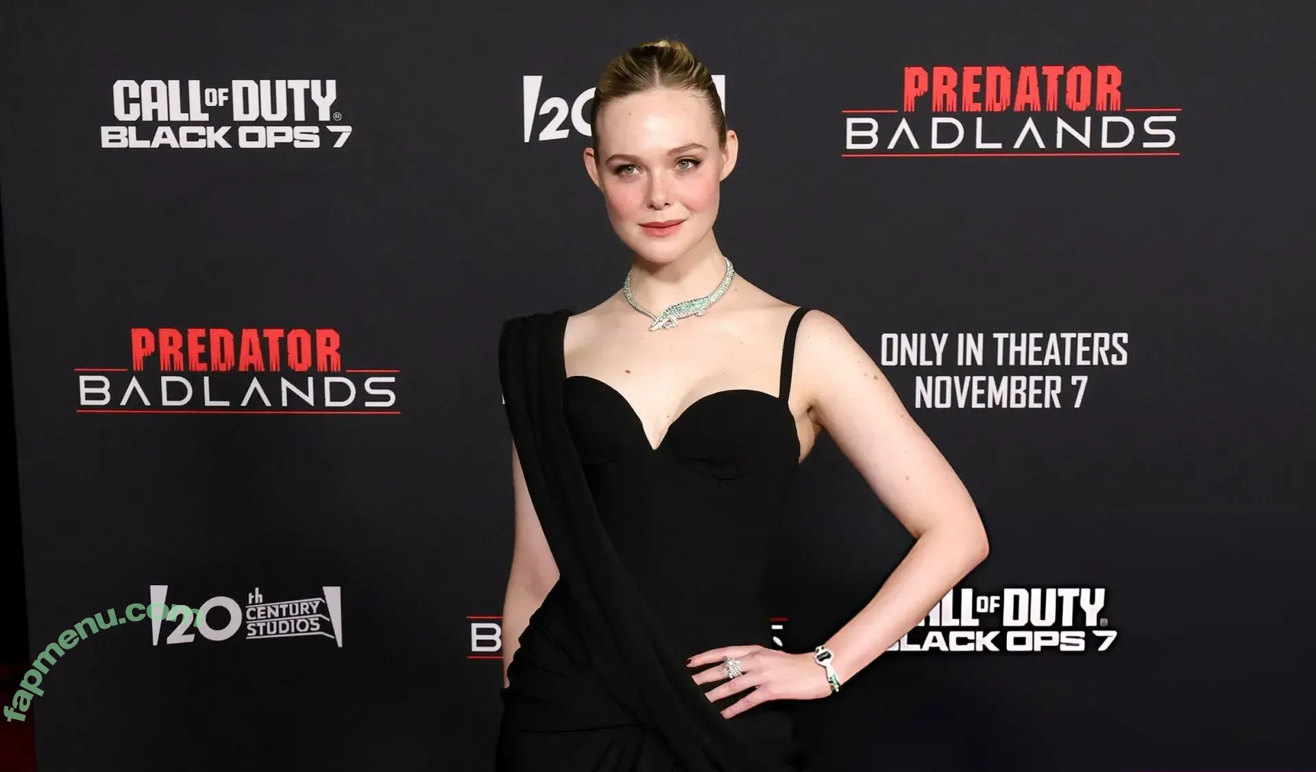 Elle Fanning nude photo #3592 (ellefanning)