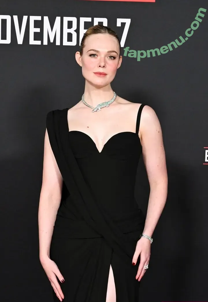 Elle Fanning nude photo #3630 (ellefanning)