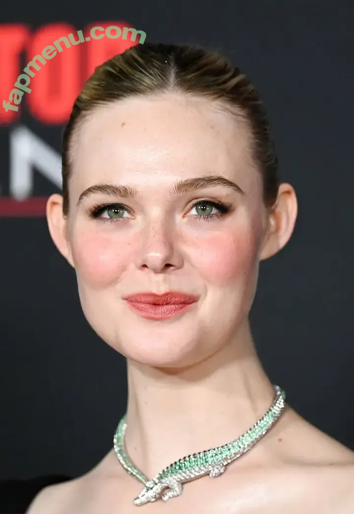 Elle Fanning nude photo #3648 (ellefanning)