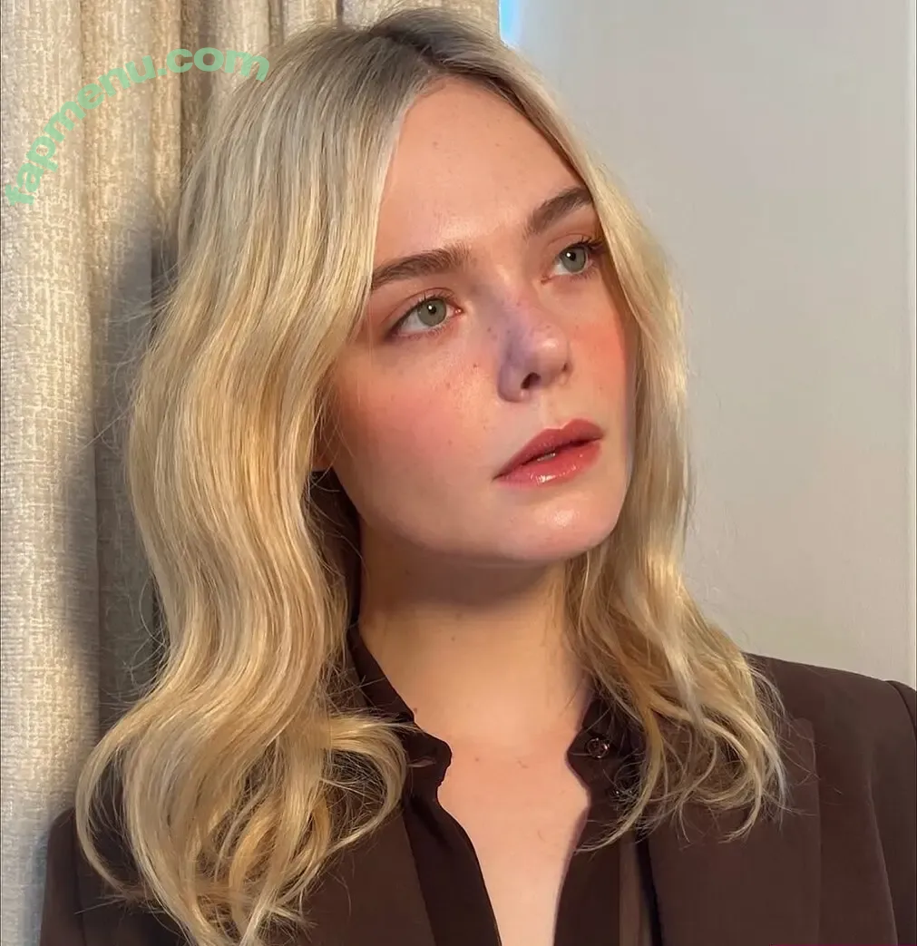 Elle Fanning nude photo #3654 (ellefanning)
