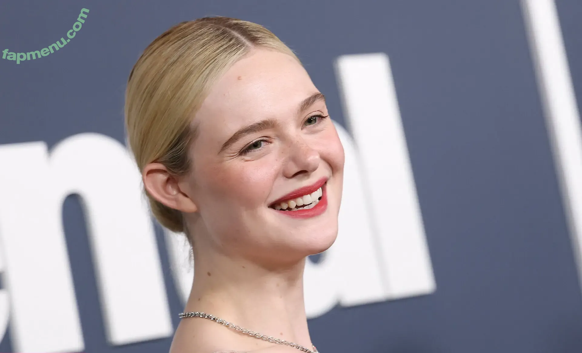 Elle Fanning nude photo #3686 (ellefanning)