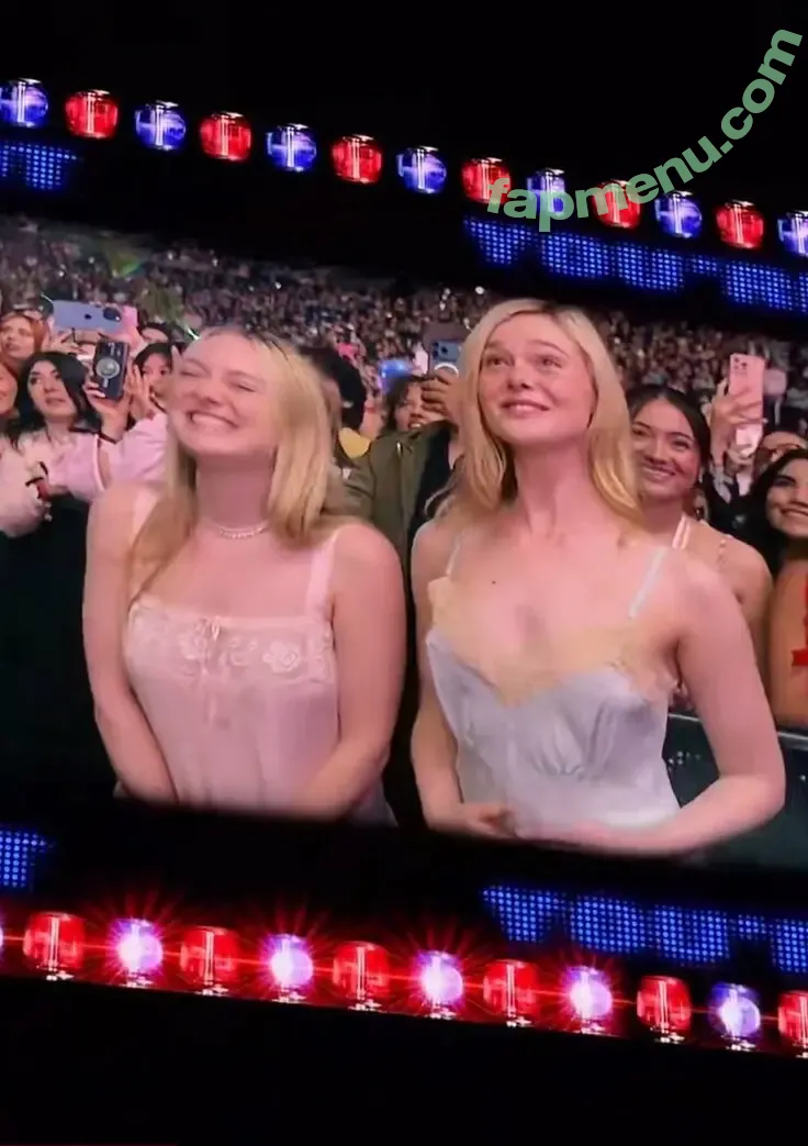 Elle Fanning nude photo #3896 (ellefanning)