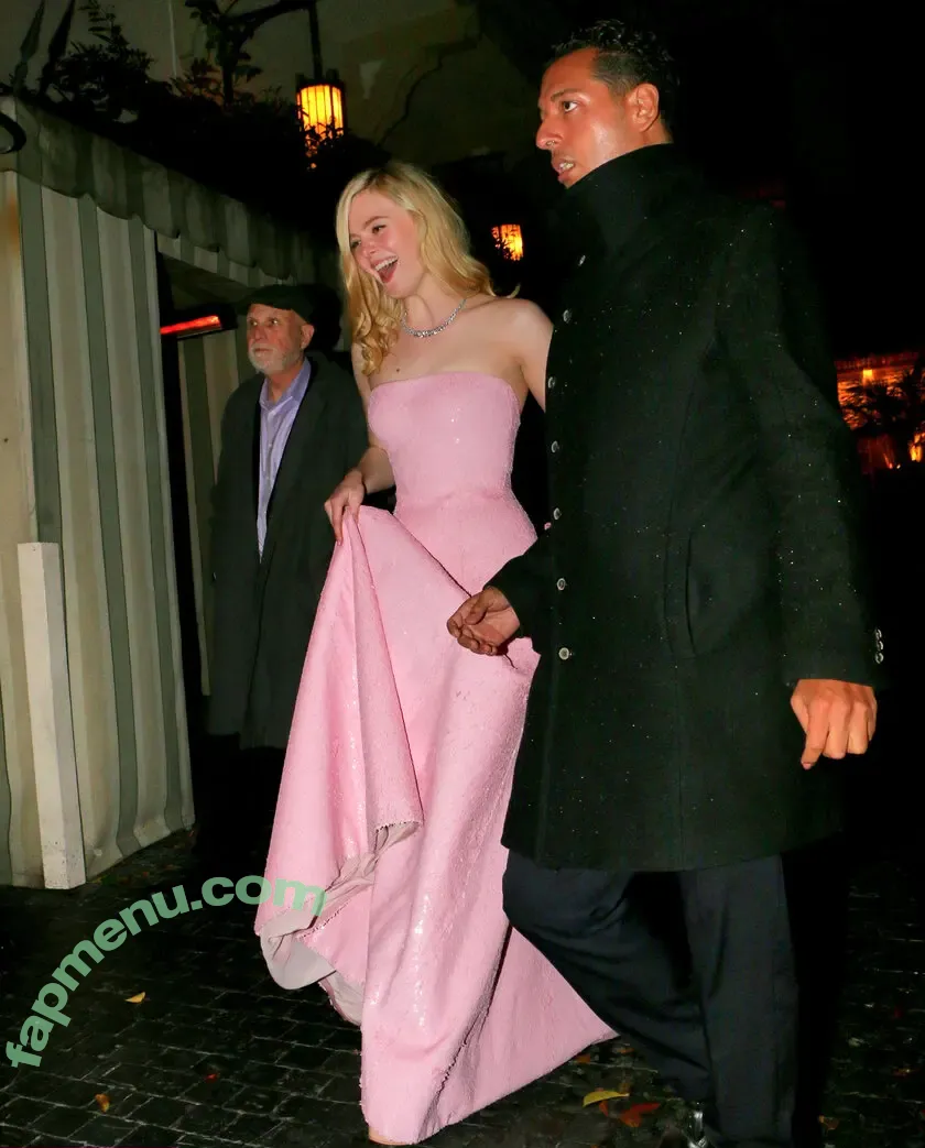 Elle Fanning nude photo #3925 (ellefanning)