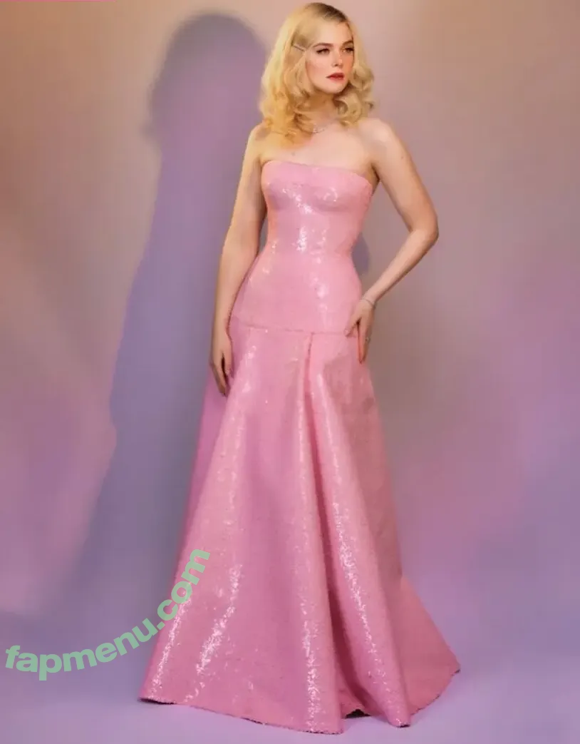 Elle Fanning nude photo #3929 (ellefanning)