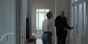 Elle Fanning / ellefanning nude photo #4038