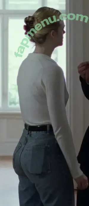 Elle Fanning / ellefanning nude photo #4061