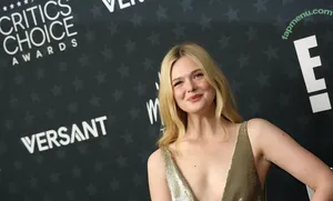 Elle Fanning / ellefanning nude photo #4194