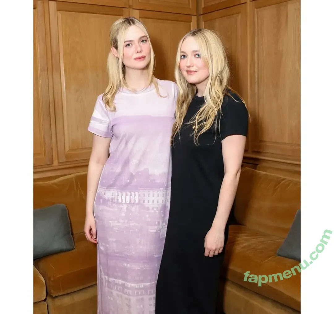 Elle Fanning nude photo #4072 (ellefanning)