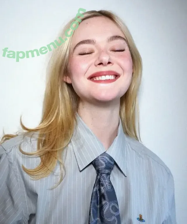 Elle Fanning nude photo #4328 (ellefanning)