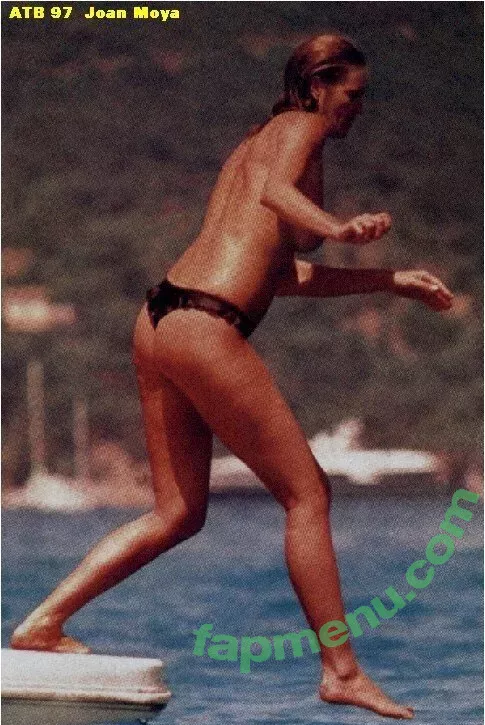 Elle Macpherson nude photo #0014 (ElleMacpherson / ellemacphersonofficial)