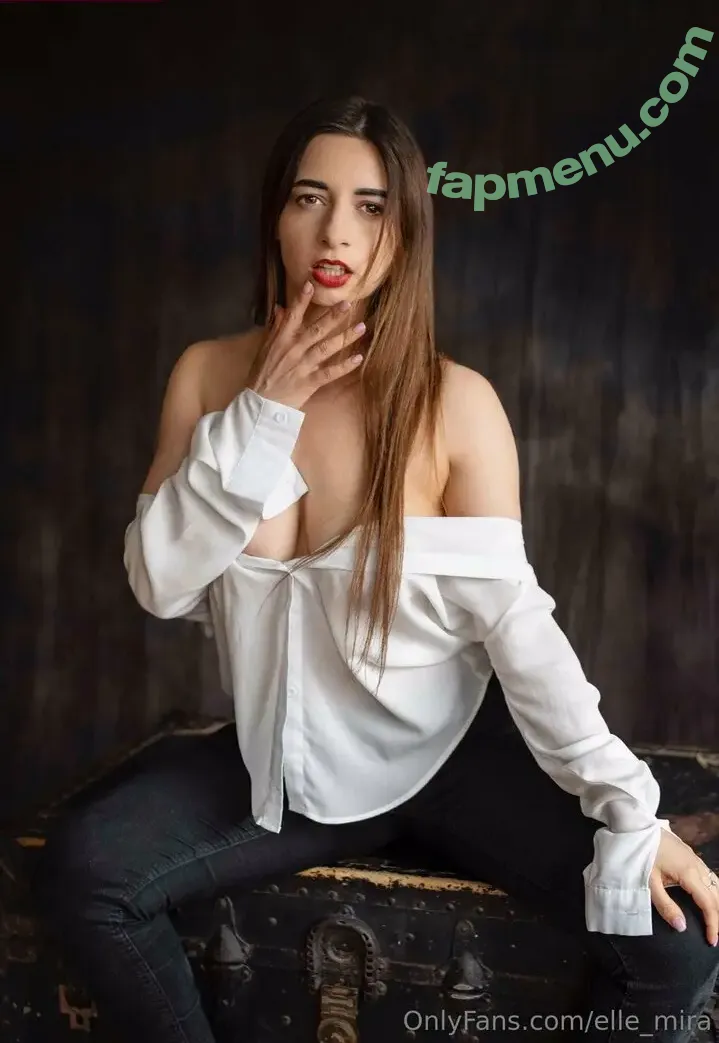 Elle Mira nude photo #0296 (Ella Mira / Maya_bee / elle_mira)