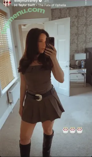 Elle Mulvaney / ellejmulvaney nude photo #0037