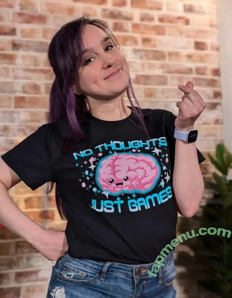 Ellen Rose nude photo #0200 (ellenrosee / icklenellierose / outsidextra)