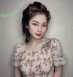  nude photo #0004