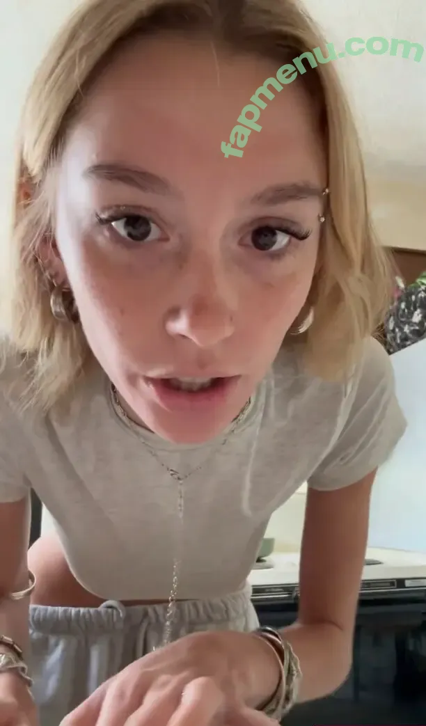 Ellesasmrr nude photo #0053 (Ellesasmrr)